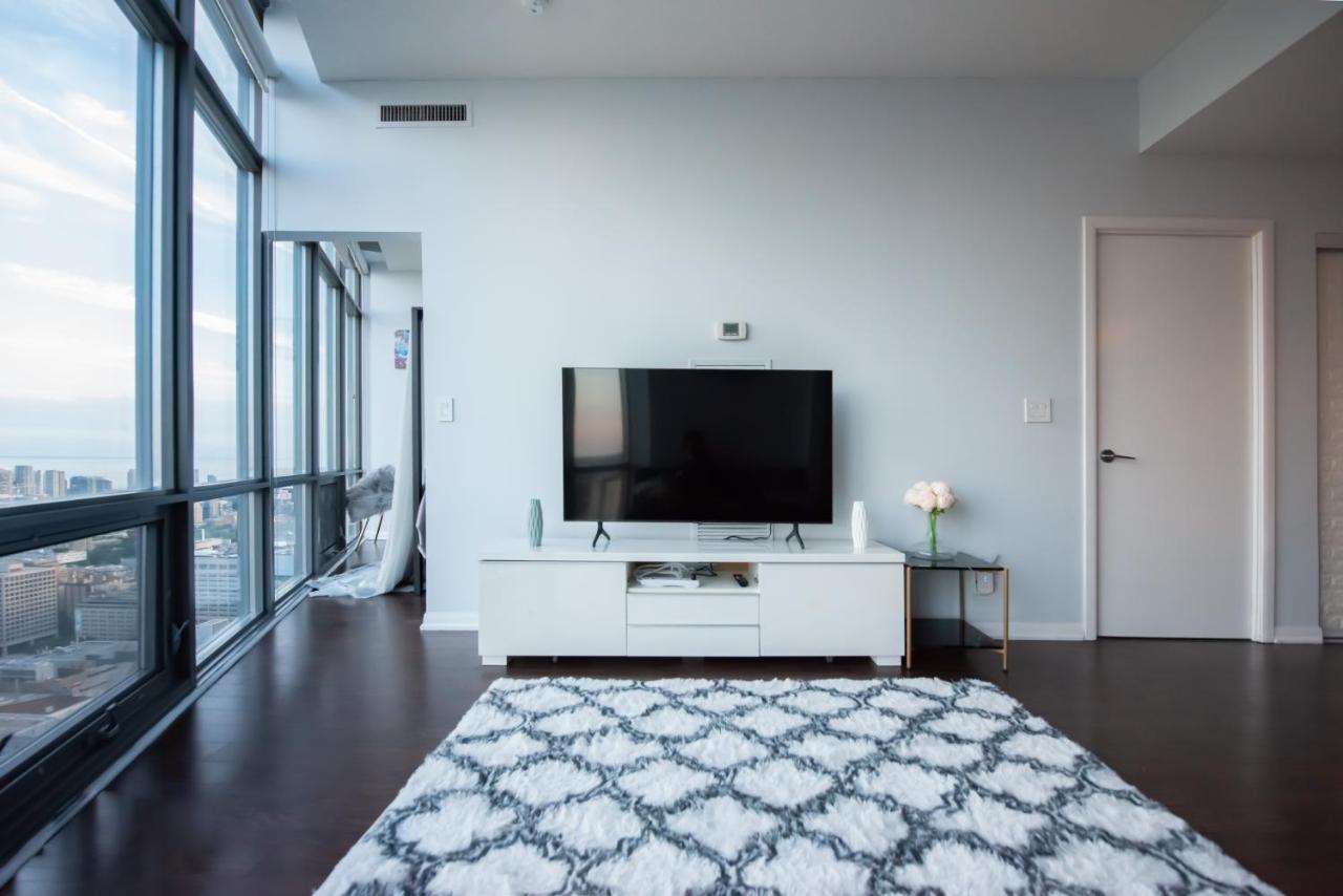 Great View High Rise In Central Toronto Exterior photo