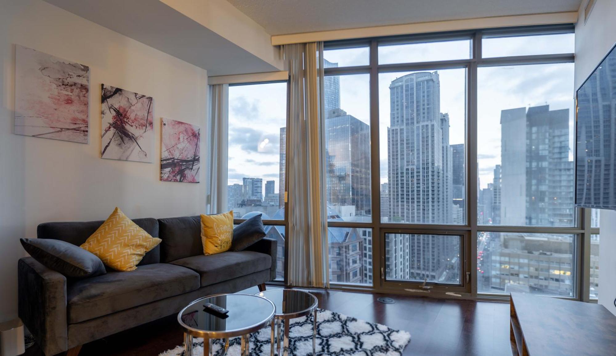 Great View High Rise In Central Toronto Exterior photo